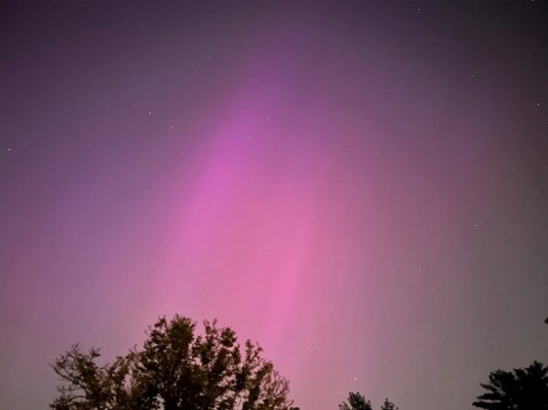 Aurora Borealis, May 10, 2024, 9:00-10:00 p.m. CDT, Columbia, Missouri.